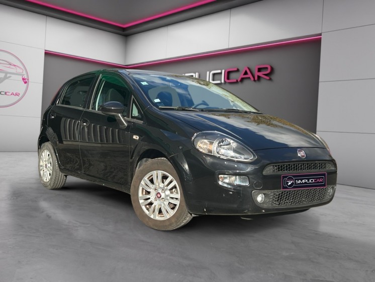 Fiat punto 1.4 77 ch  lounge occasion  simplicicar nord isere simplicicar simplicibike france