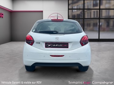 Peugeot 208 active bluehdi 100ch bvm6 - 5 places - carplay - occasion simplicicar compiegne simplicicar simplicibike france