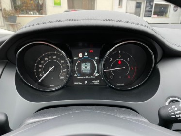 Jaguar e-pace 2.0 d - 180 ch awd bva r-dynamic s / full cuir / gps /garantie 12 mois occasion simplicicar pertuis ...