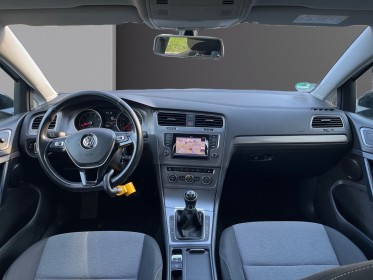 Volkswagen golf 1.2 tsi 85 bluemotion technology trendline - clim auto - bluethoot kit main libre - voiture economique......