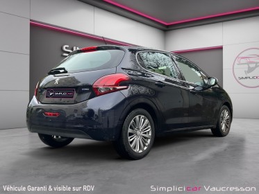 Peugeot 208 1.2 puretech 82ch bvm5 style occasion simplicicar vaucresson simplicicar simplicibike france