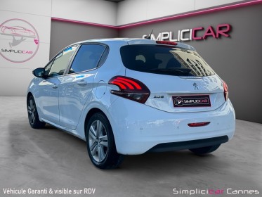 Peugeot 208 82ch bvm5 allure occasion simplicicar frejus  simplicicar simplicibike france