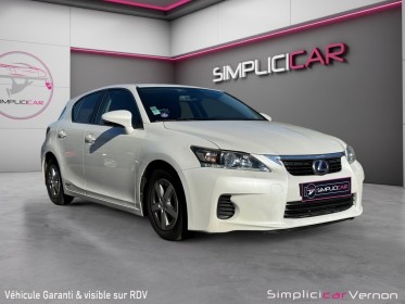 Lexus ct200h hybride  full intérieur alcantara  4 pneus hiver  garantie 12 mois occasion simplicicar vernon simplicicar...