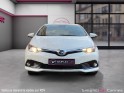 Toyota auris hybride 136h design occasion cannes (06) simplicicar simplicibike france