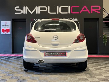 Opel corsa 1.4 - 100 ch twinport color edition - garantie 12 mois - occasion  simplicicar aix les bains simplicicar...