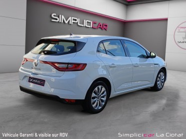 Renault megane iv berline business blue dci 95 business occasion simplicicar la ciotat simplicicar simplicibike france