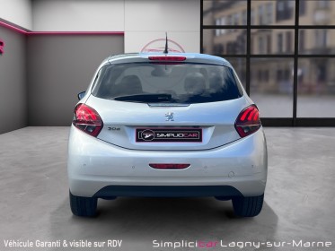 Peugeot 208 1.2 puretech 110 ch ss eat6 tech edition occasion simplicicar lagny  simplicicar simplicibike france