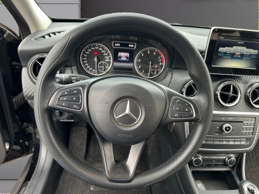 Mercedes classe gla 180 intuition/cameral de recul/entretiens a jour/garantie 12 mois occasion champigny-sur-marne (94)...