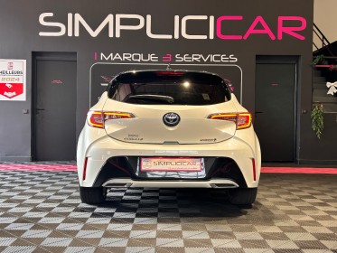 Toyota corolla hybride 180h collection 184cv  garantie 12 mois occasion  simplicicar aix les bains simplicicar simplicibike...