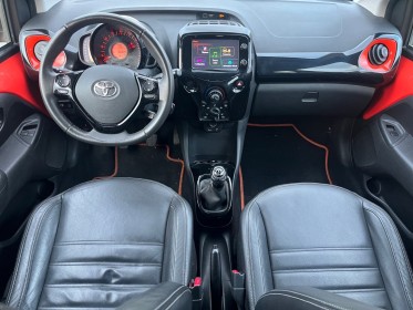 Toyota aygo 1.0 vvt-i stop  start x-cite - interieur full cuir - camera de recul - main libre mp3 - entretien a jour toyota...