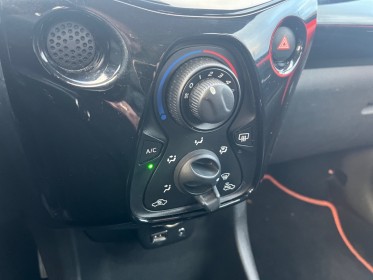 Toyota aygo 1.0 vvt-i stop  start x-cite - interieur full cuir - camera de recul - main libre mp3 - entretien a jour toyota...