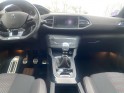 Peugeot 308 130ch ss bvm6 gt line - carplay - camera 360 - line assist - toit pano occasion simplicicar compiegne simplicicar...