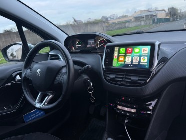 Peugeot 208 1.2 / 110 ch /allure / courroie distribution neuve / apple carplay occasion champigny-sur-marne (94) simplicicar...