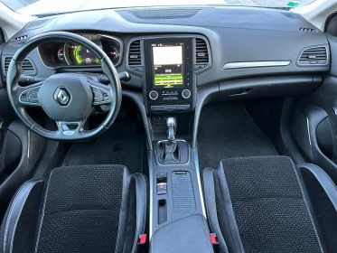 Renault megane iv estate tce 130 energy edc intens attelage camera de recul feux auto keyless roue de secours occasion...