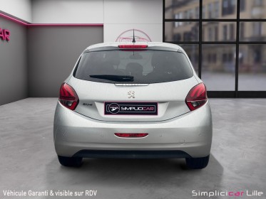 Peugeot 208 occasion simplicicar lille  simplicicar simplicibike france