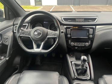 Nissan qashqai 1.5 dci 110 tekna   toit ouvrant occasion simplicicar lyon nord  simplicicar simplicibike france