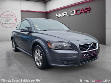 Volvo c30 2.0d 136 kinetic // garantie 1 an// occasion simplicicar lille  simplicicar simplicibike france