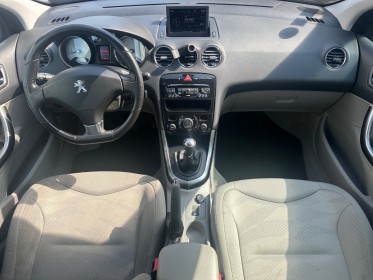 Peugeot 308 1.6 vti 120 cv active, toit panoramique, radar de recul, clim auto, garantie 12 mois occasion simplicicar...