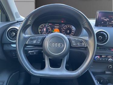 Audi a3 sportback 1.4 2018 tfsi e-tron 204 s tronic 6 design / toit ouvrant / virtual cockpit / carplay / camera / sieges......