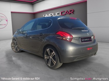 Peugeot 208 1.6 hdi 100ch gt line android auto  apple carplay - suivi d'entretien complet - garantie 12 mois occasion avignon...