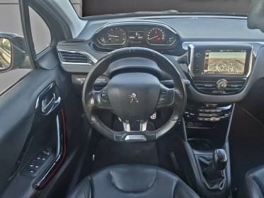 Peugeot 208 1.6 hdi 100ch gt line android auto  apple carplay - suivi d'entretien complet - garantie 12 mois occasion avignon...