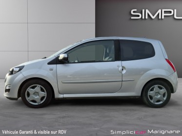 Renault twingo ii 1.2 lev 16v 75 eco2 purple toit ouvrant/bluetooth - garantie 12 mois - occasion simplicicar marignane ...