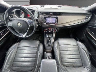 Alfa romeo giulietta 1.4 tb multiair 170 ch ss distinctive tct occasion simplicicar meaux simplicicar simplicibike france