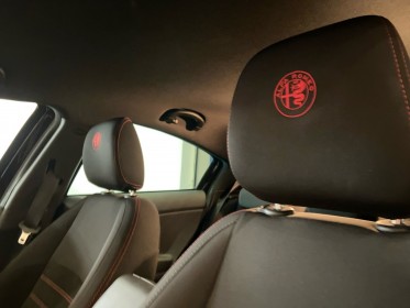 Alfa romeo giulietta serie 2 1.4 tb multiair 150 ch imola boitier ethanol/camera/distri neuve - garantie 12 mois - occasion...