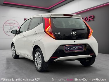 Toyota aygo mc18 1.0 vvt-i x-play x-app entretien et garantie toyota occasion simplicicar brie-comte-robert simplicicar...