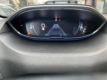 Peugeot 5008 business puretech 130ch ss eat8 active business, garantie 12 mois, carplay, toit ouvran, camera de recul...