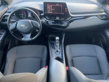 Toyota c-hr hybride rc18 garantie 12 mois 122h dynamic occasion simplicicar brie-comte-robert simplicicar simplicibike france