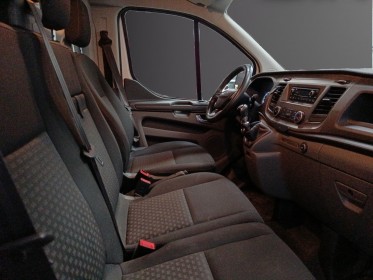 Ford transit custom fourgon 280 l1h1 2.0 ecoblue 130 trend business garantie 12 mois occasion simplicicar lyon ouest...