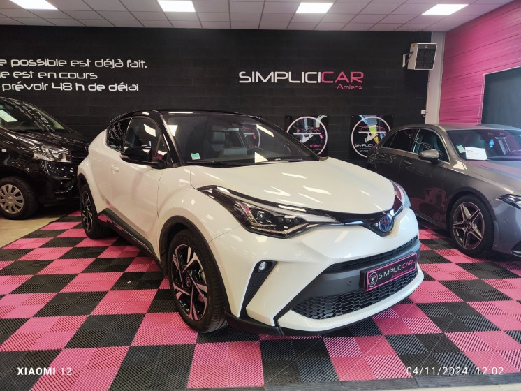 Toyota c-hr hybride my22 1.8l collection 122 cv garantie constructeur état neuf 2600 kms occasion simplicicar amiens ...