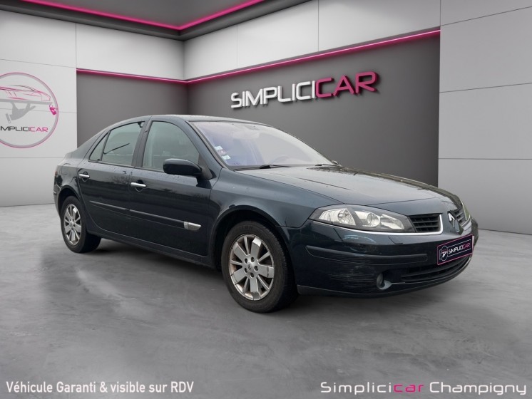 Renault laguna evolution 2.2 dci 150 cv - 1ere main - sono cabasse - full entretien - distribution ok occasion...