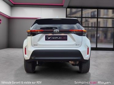 Toyota yaris cross hybride my22 116h awd-i design occasion simplicicar royan simplicicar simplicibike france