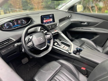 Peugeot 3008 130ch ss eat6 allure garantie 12 mois toit ouvrant caméra 360° sièges Électriques carplay hayon... occasion...