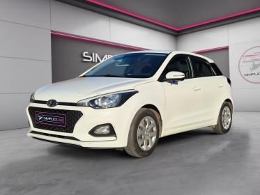 Hyundai i20 1.2 75ch initia garantie 1 an occasion  simplicicar nord isere simplicicar simplicibike france