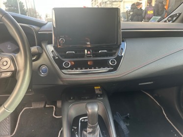 Toyota corolla touring sports hybride nouvelle 196ch design, toujours entretenue, toit ouvrant pano, carplay, cameras de...