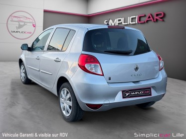 Renault clio iii 1.2 16v 75 gpl eco2 authentique occasion simplicicar lille  simplicicar simplicibike france