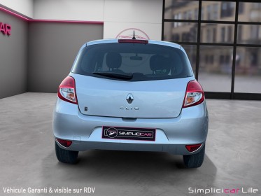 Renault clio iii 1.2 16v 75 gpl eco2 authentique occasion simplicicar lille  simplicicar simplicibike france