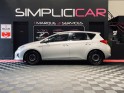 Toyota auris hybride 136h dynamic - garantie 12 mois occasion  simplicicar aix les bains simplicicar simplicibike france