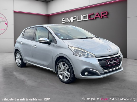 Peugeot 208 1.2 puretech 82ch bvm5 style camera de recul / gps / bluethooth / regulateur/limiteur / courroie distri neuve...