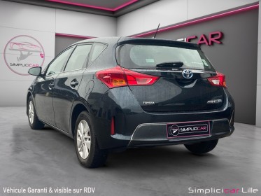 Toyota auris hybride 136h dynamic occasion simplicicar lille  simplicicar simplicibike france