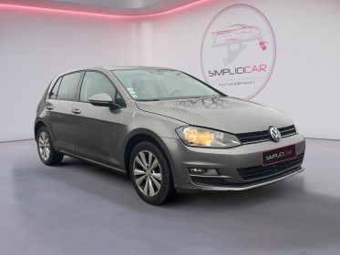 Volkswagen golf 1.6 tdi 105 ch bluemotion technology confortline dsg7 camera de recul occasion simplicicar orgeval ...