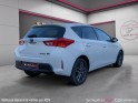 Toyota auris hybride 136h feel! occasion simplicicar colomiers  simplicicar simplicibike france