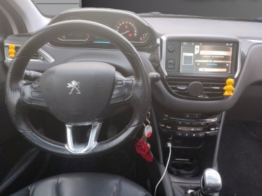 Peugeot 208 1.6 e-hdi 115ch fap bvm6 féline occasion simplicicar lille  simplicicar simplicibike france