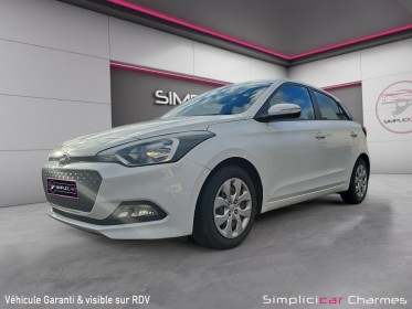 Hyundai i20 1.2 essence 84ch intuitive garantie 12  mois occasion simplicicar charmes simplicicar simplicibike france