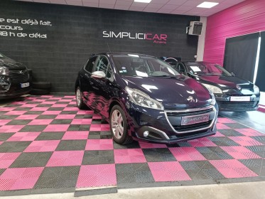 Peugeot 208 1.2 puretech 82ch style seront effectués: courroie de distribution, révision, 4 pneus neufs et ct - garantie...