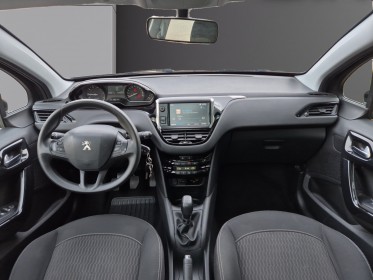 Peugeot 208 1.2vti 82ch bvm5 allure/carplay/toit pano/sieges chauffants/courroie neuve/garantie 12 mois occasion simplicicar...