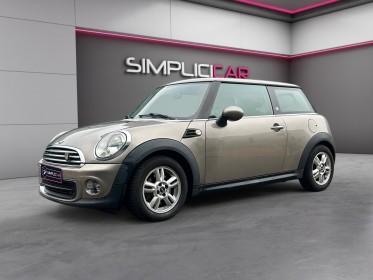 Mini hatch r56 75 ch one docklands / garantie 1an occasion  simplicicar nord isere simplicicar simplicibike france